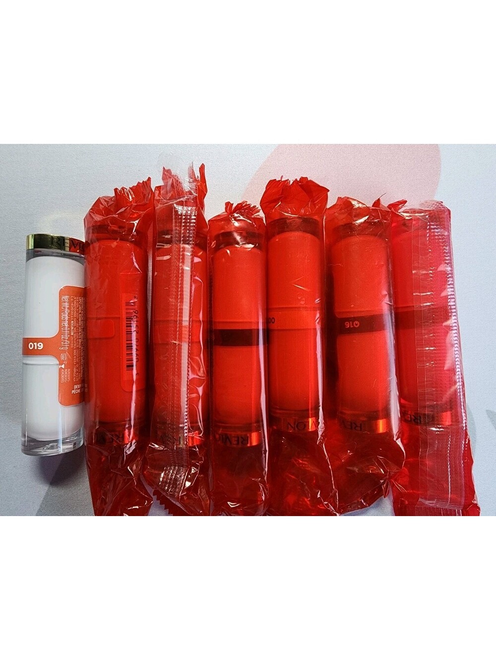 Set of 7 Revlon Super Lustrous Glass Shine Lip Balm Sealed